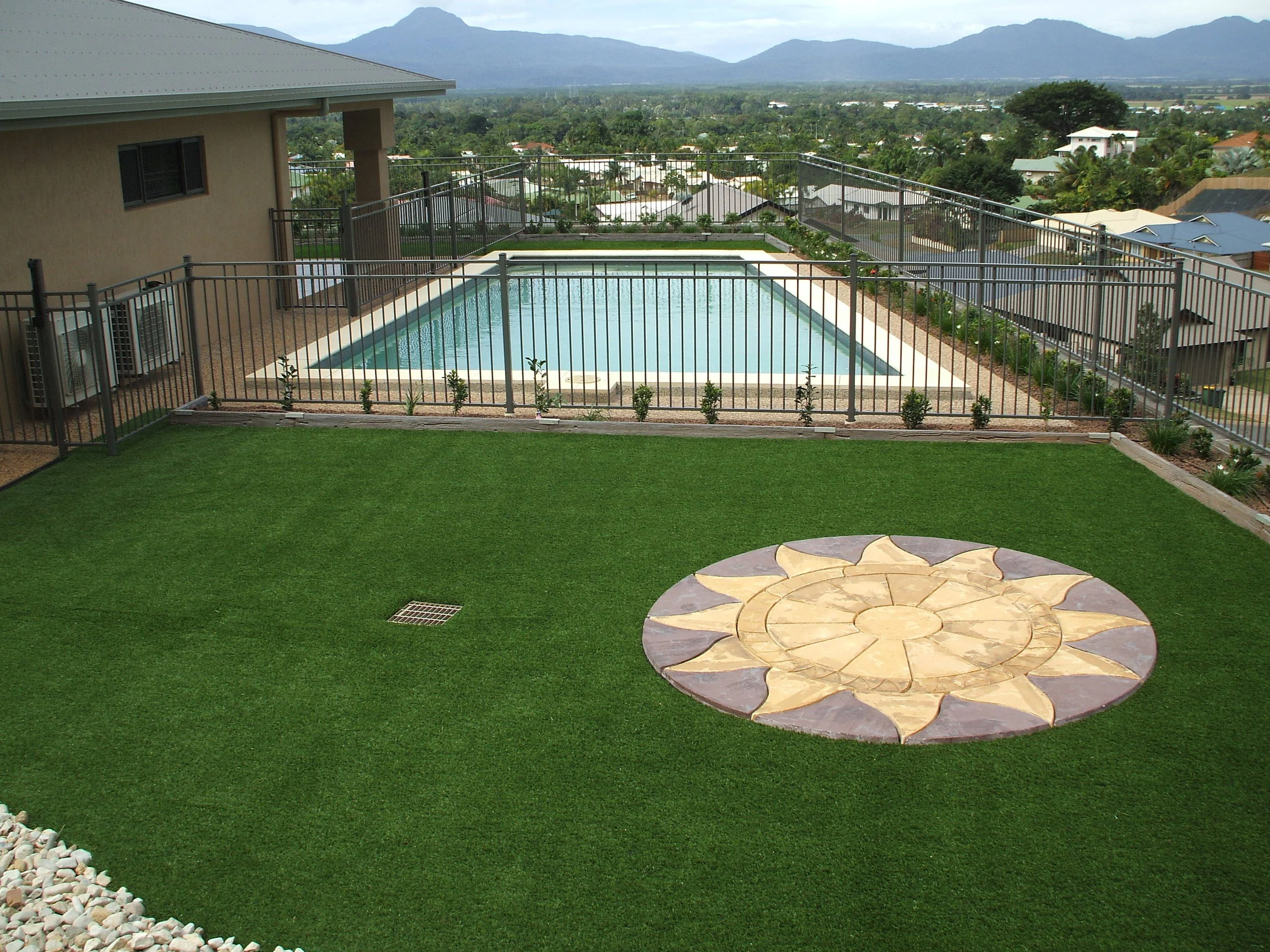 Custom pool by R&K Pools